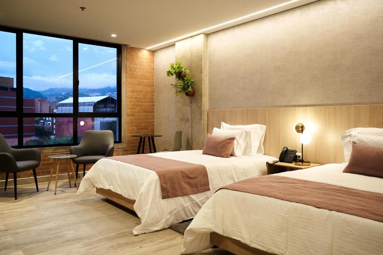 Eutopiq Hotel Medellin Bagian luar foto