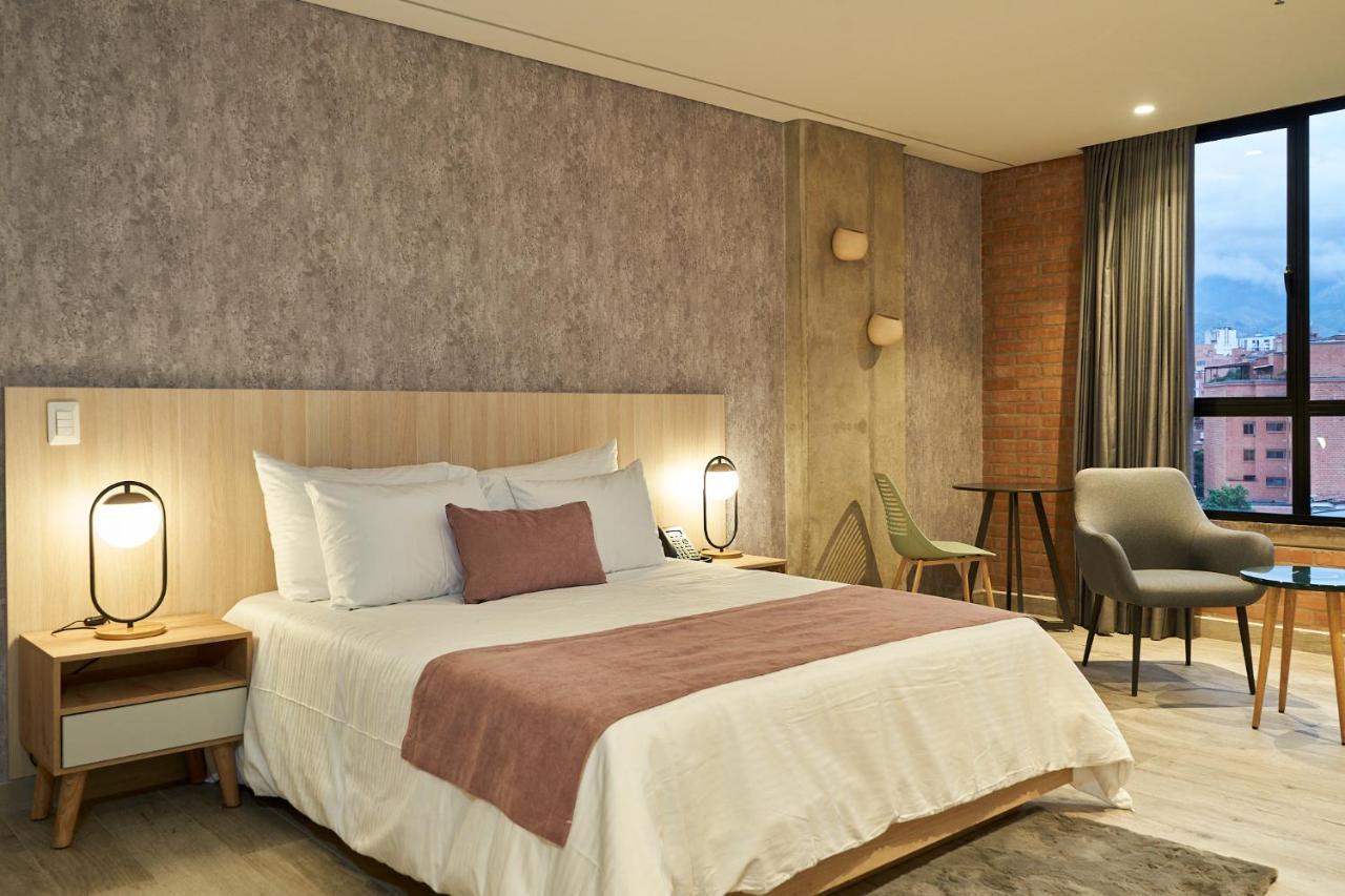 Eutopiq Hotel Medellin Bagian luar foto