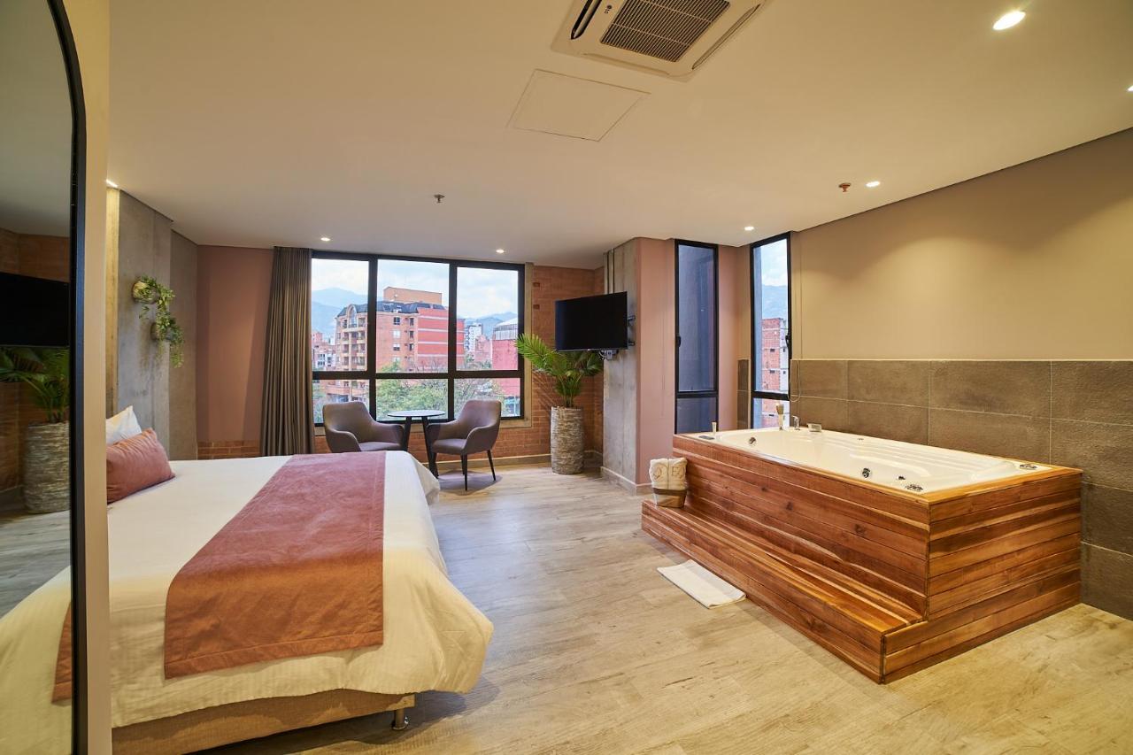 Eutopiq Hotel Medellin Bagian luar foto